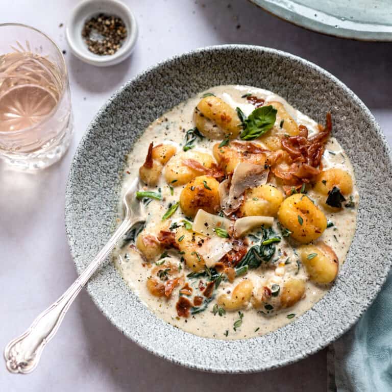 30 Minute One Pot Spinach Gnocchi