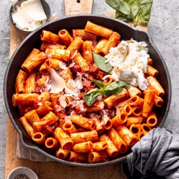 Chorizo pasta with mozzarella.