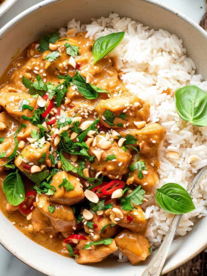 Easy Creamy Leek and Chicken Soup - Savvy Bites